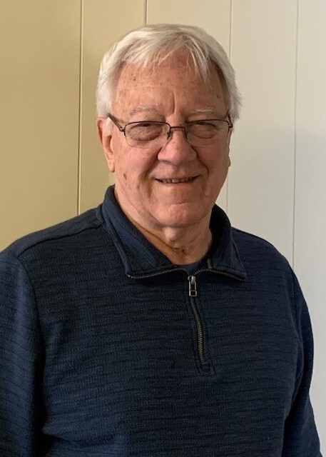 Plaszczak_Headshot_cropped